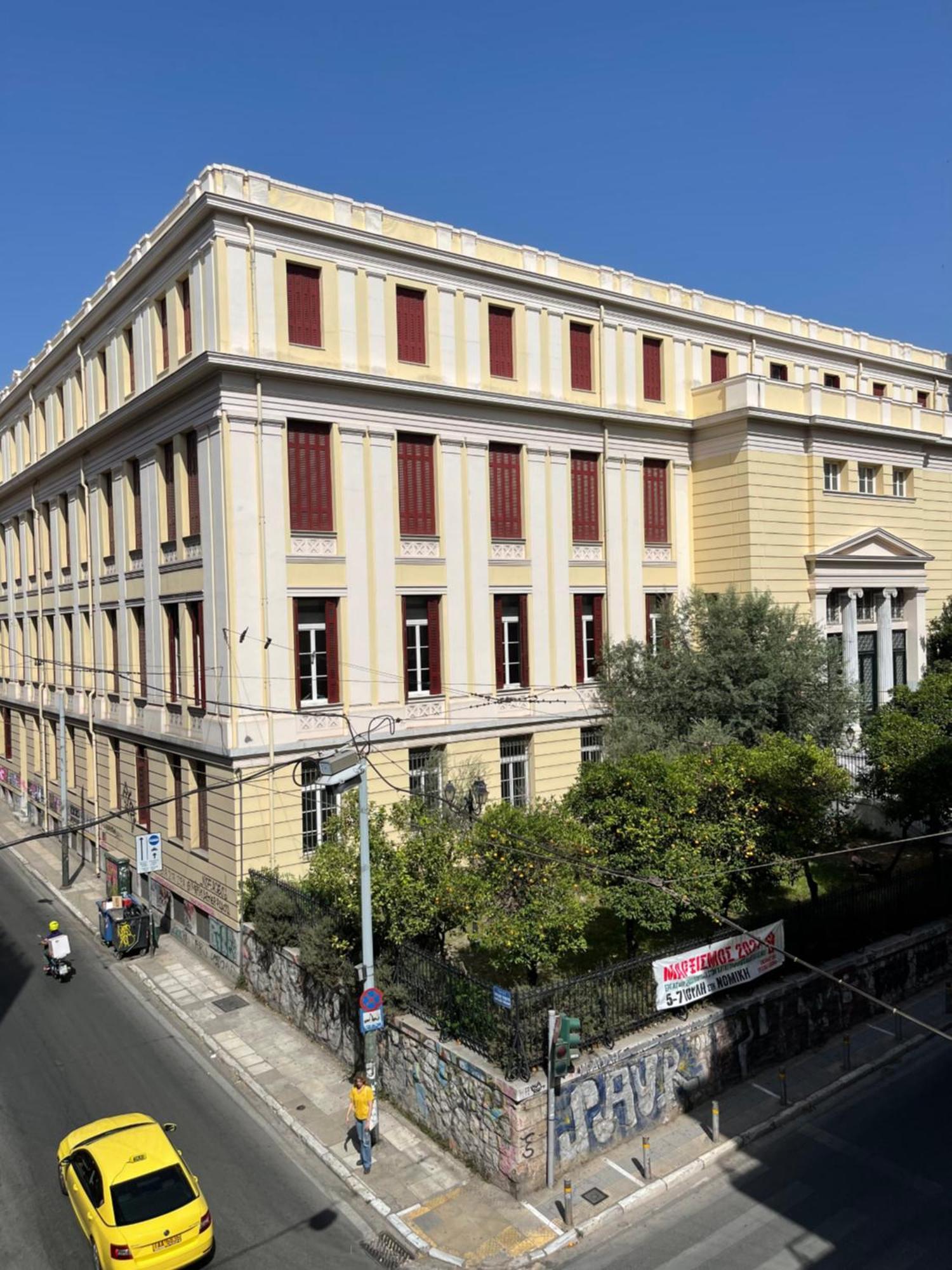 Spacious Athenian 2 Bedroom Apartment Next Metro And Museum Exterior foto